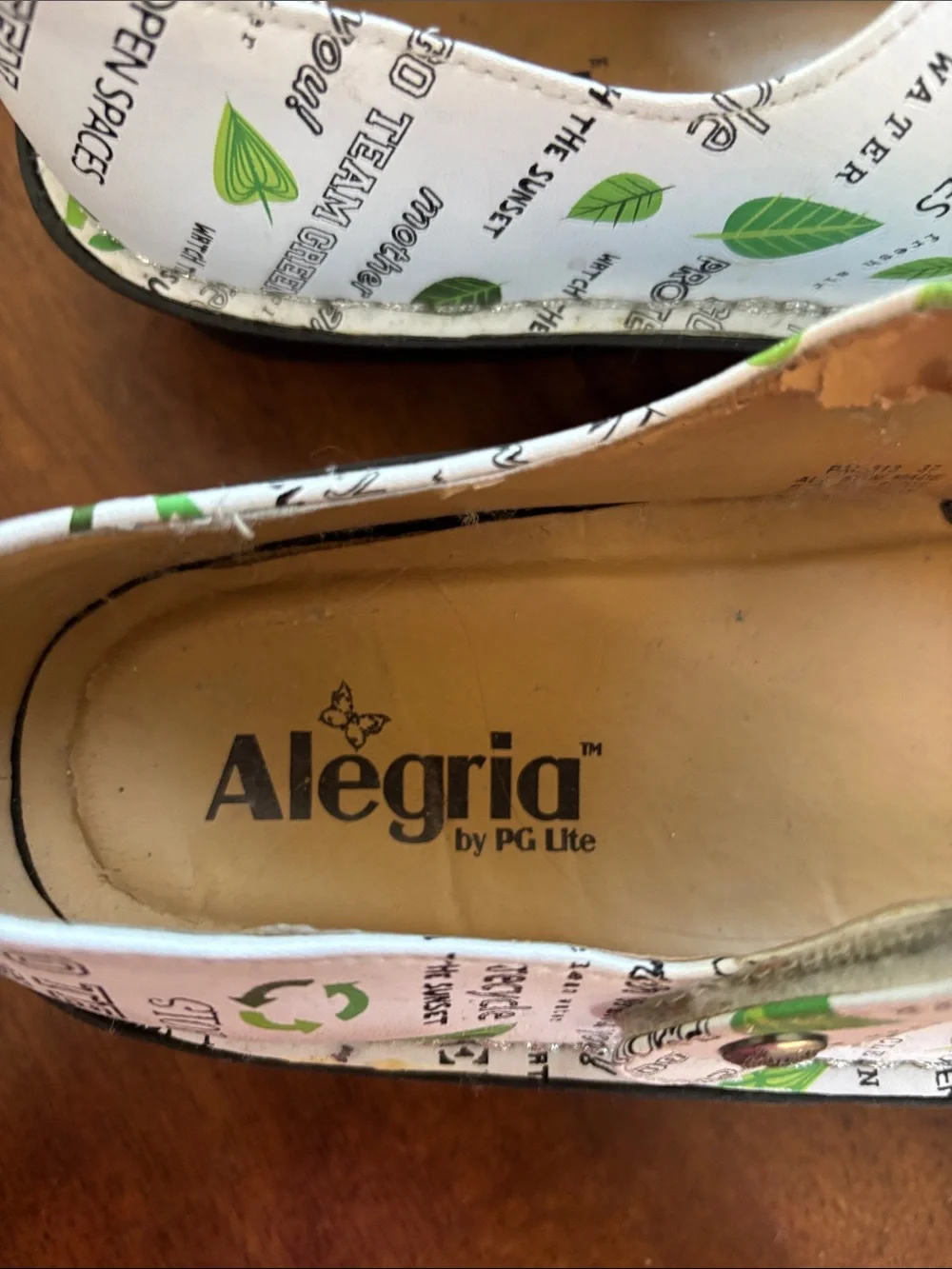 Alegria Women’s White and Green Eco-Print Mary Janes